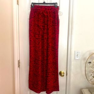 Women’s red leopard print palazzo pants
